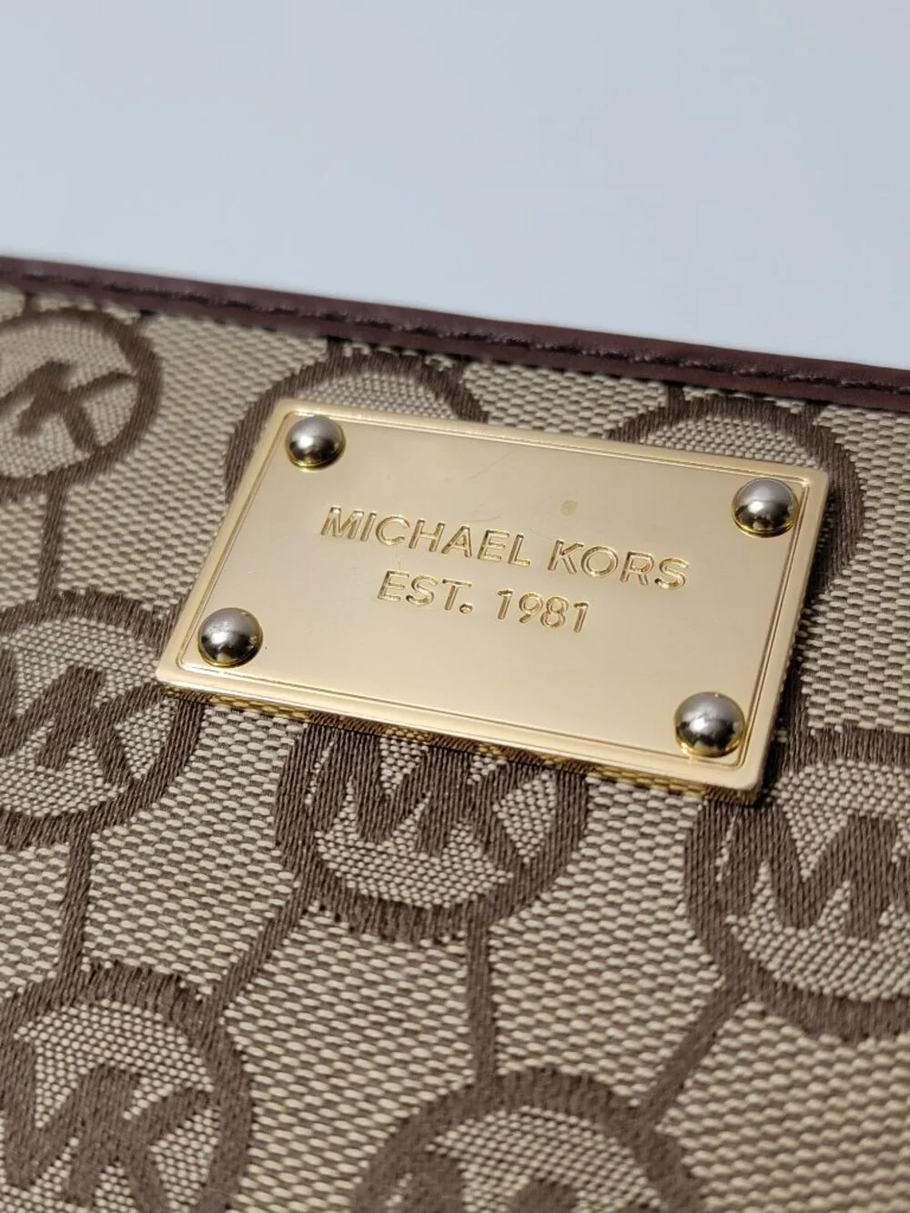 Michael Kors Jet Set Monogram Jacquard Zip Around Continental Wallet Beige Brown